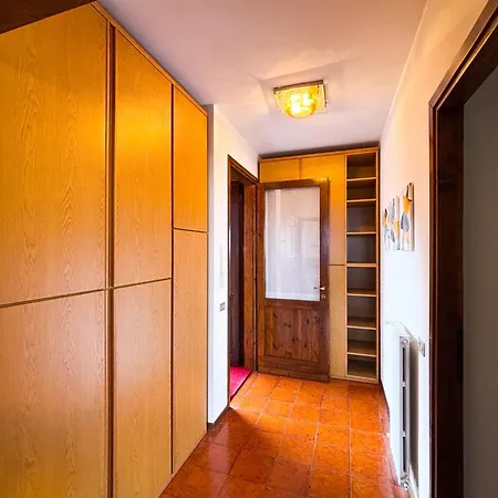 Casa Gardenia In With Parking Μενάτζιο